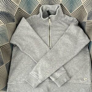 Vuori 1/4 zip Sweatshirt